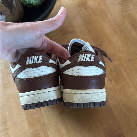 Nike Brown and White Sneakers Dunks - Picture 3 of 4